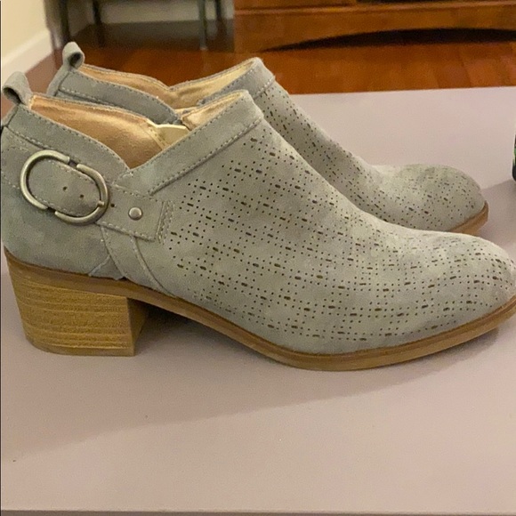 Sued grey booties from Sonoma size 8 - Picture 2 of 6